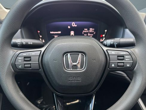 Certified 2023 Honda Accord EX image 17