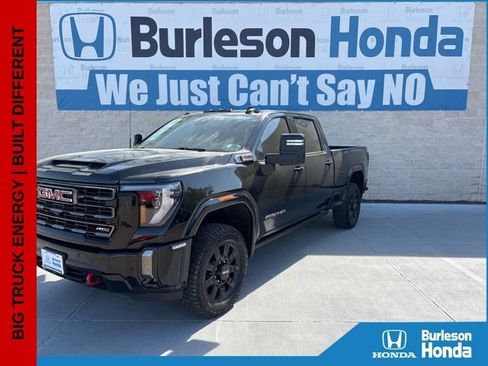 Used 2024 GMC Sierra 2500 AT4 w/ AT4 Premium Plus Package AWD/4WD image 1