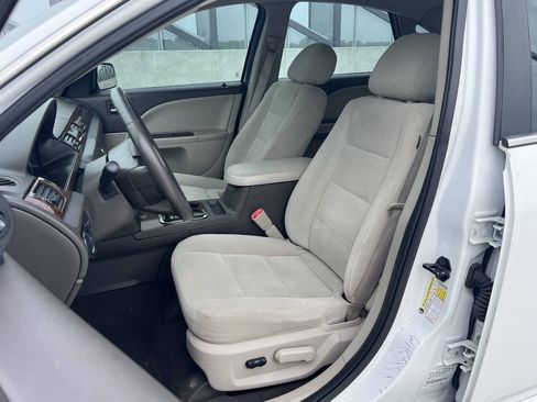 Used 2008 Ford Taurus SEL FWD image 10