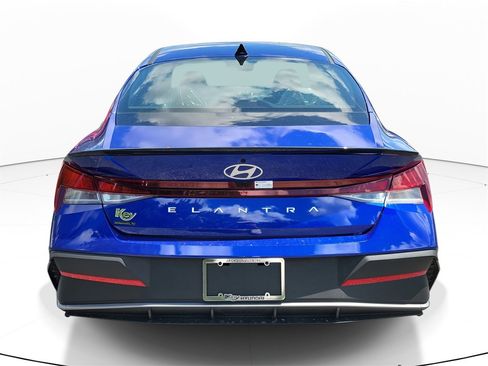 New 2025 Hyundai Elantra Sport image 5