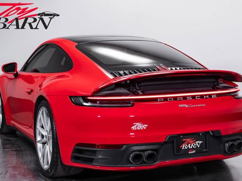 Used 2022 Porsche 911 Carrera RWD image 12