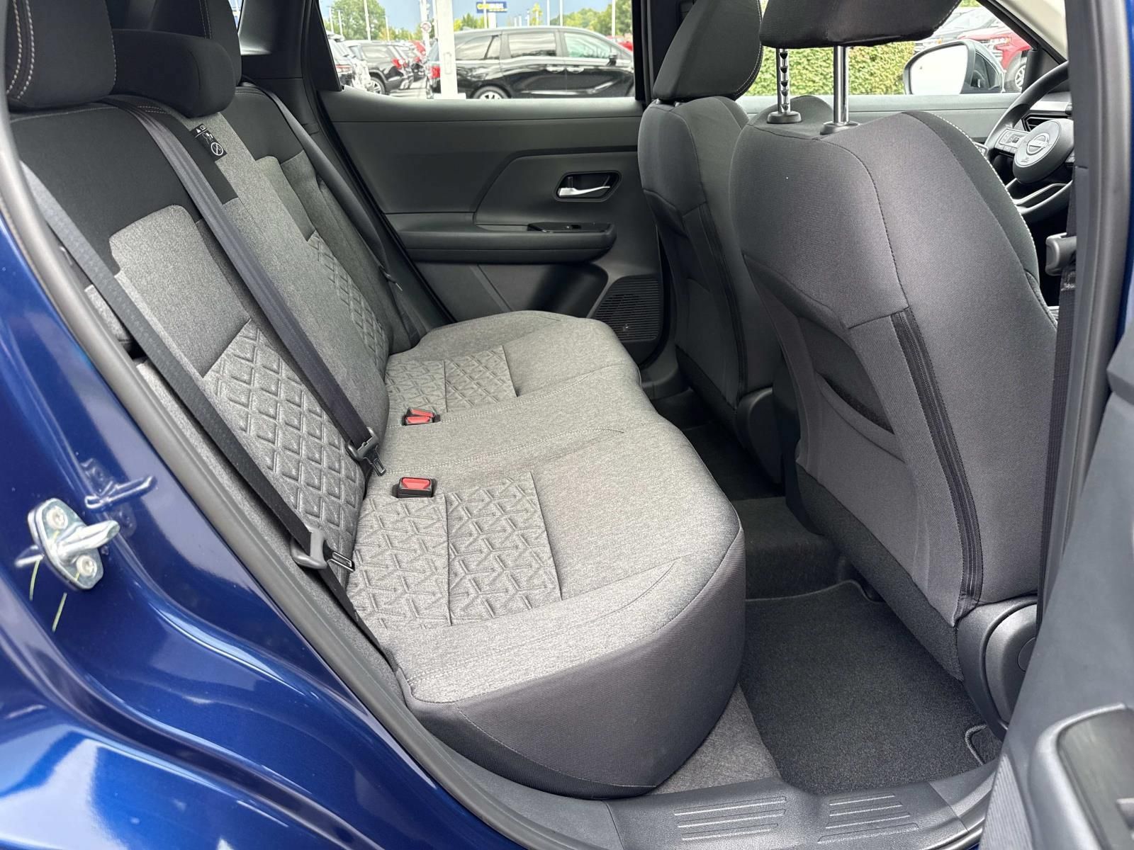 Used 2026 Nissan Kicks SV w/ SV Premium Package AWD/4WD image 26