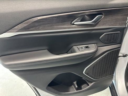 Used 2024 Jeep Grand Cherokee Limited 4xe image 24