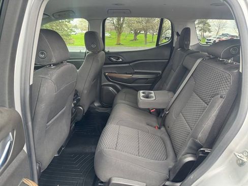 Used 2019 GMC Acadia SLE w/ Driver Alert Package I AWD/4WD image 16