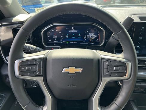 Used 2024 Chevrolet Silverado 2500 LTZ w/ LTZ Plus Package AWD/4WD image 16