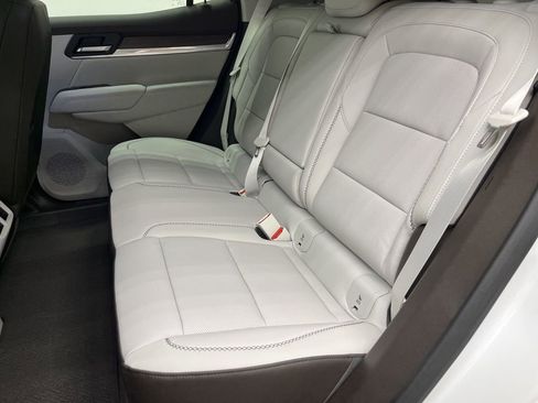 New 2026 GMC Terrain Denali AWD/4WD image 5