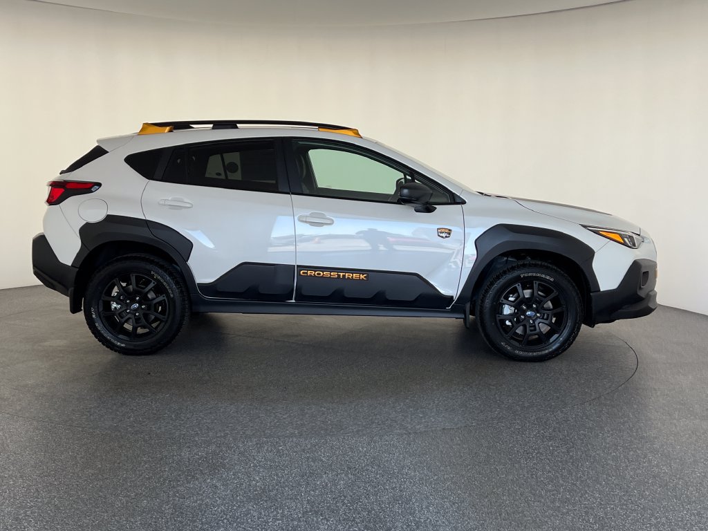 New 2026 Subaru Crosstrek 2.5i Wilderness w/ Crosstrek Mirror Package AWD/4WD image 2