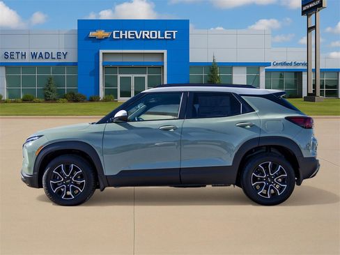 New 2025 Chevrolet TrailBlazer ACTIV w/ Driver Confidence Package image 3