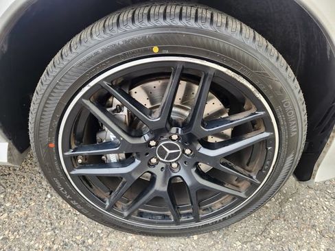 Used 2019 Mercedes-Benz GLE 63 AMG 4MATIC image 22