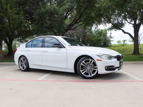 Used 2013 BMW 328i Sedan RWD image 1