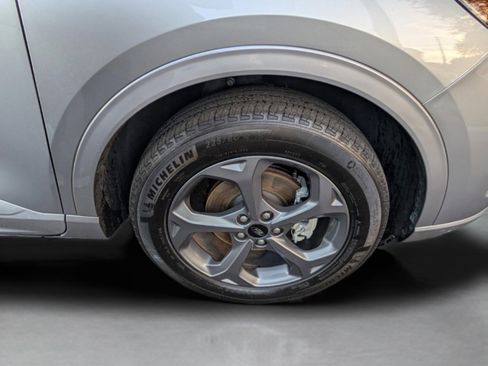 Used 2024 Ford Escape ST-Line w/ Tech Pack #1 image 29