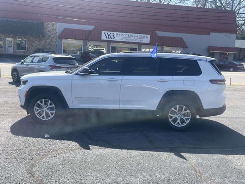 Used 2022 Jeep Grand Cherokee L Limited w/ Trailer Tow Group (B) image 9