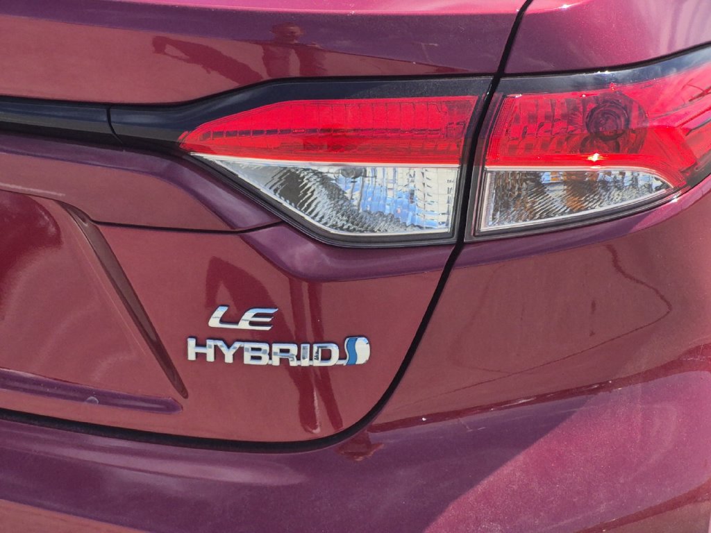 Used 2024 Toyota Corolla LE FWD image 25
