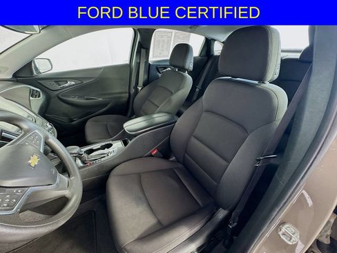 Used 2023 Chevrolet Malibu LT FWD image 23