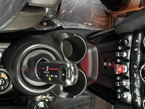Used 2021 MINI Cooper S image 34
