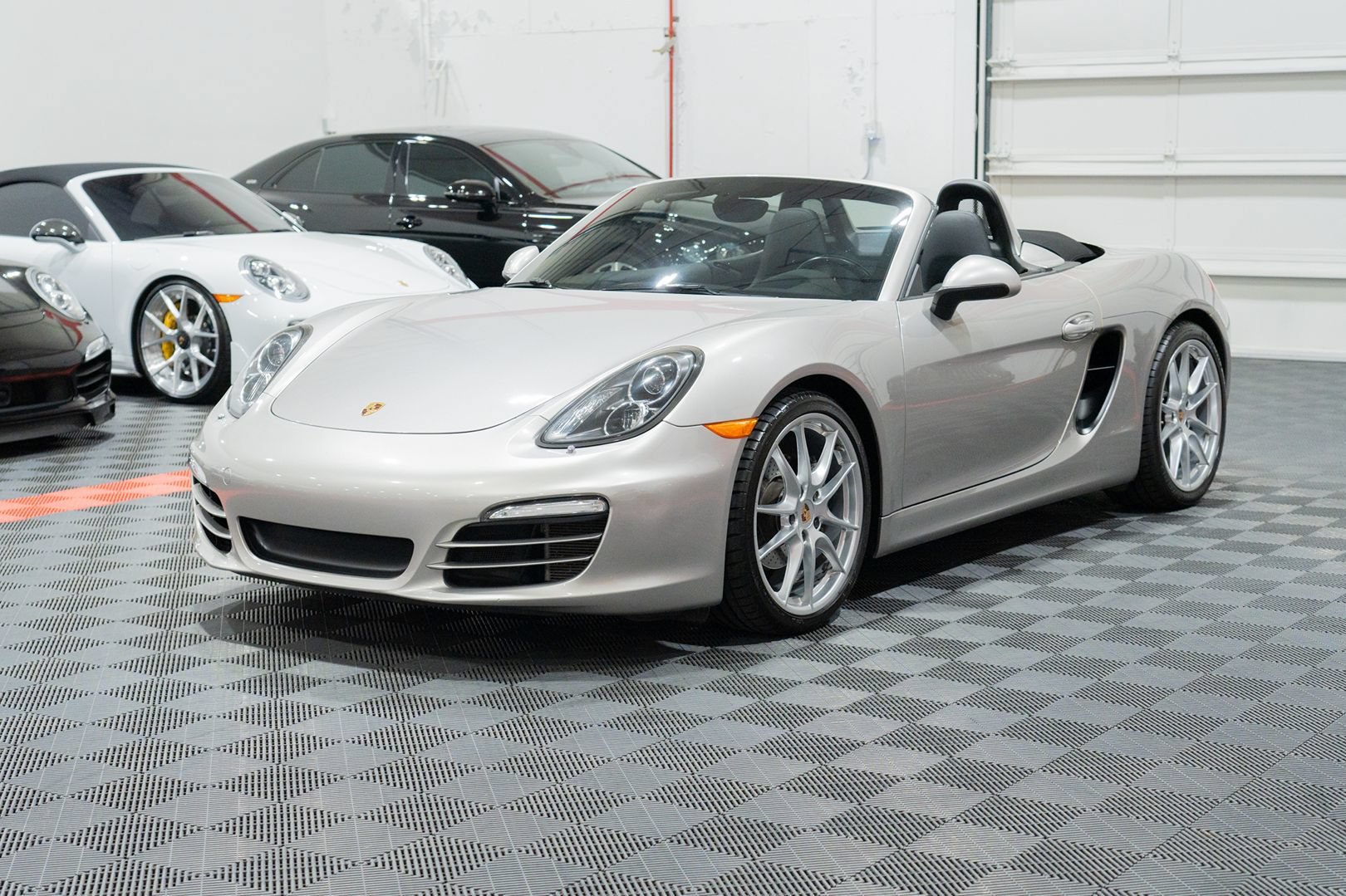 Used 2013 Porsche Boxster RWD image 3