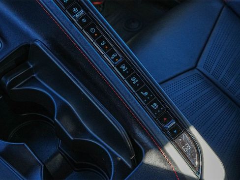 Used 2025 Chevrolet Corvette E-Ray w/ Battery Protection Package image 32