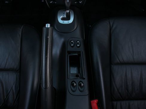 Used 2003 Porsche 911 Carrera RWD image 26
