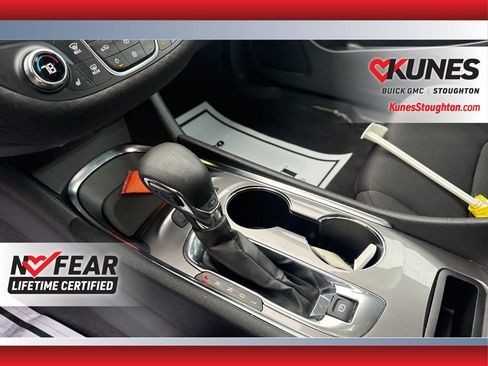 Used 2024 Chevrolet Malibu LT image 27