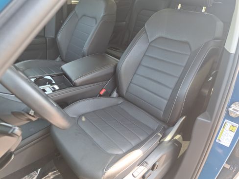 Used 2026 Volkswagen Atlas SEL AWD/4WD image 16