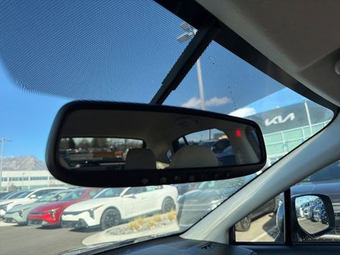 Used 2014 Subaru Crosstrek 2.0i Premium w/ Popular Package #2 image 25