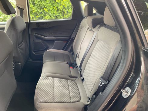 Used 2022 Ford Escape SE w/ Convenience Package FWD image 41