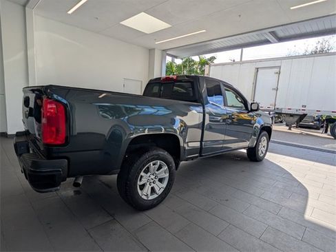 Used 2018 Chevrolet Colorado LT w/ LT Convenience Package image 11
