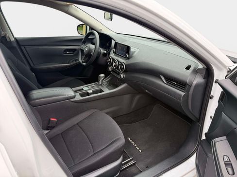 Certified 2024 Nissan Sentra S FWD image 12