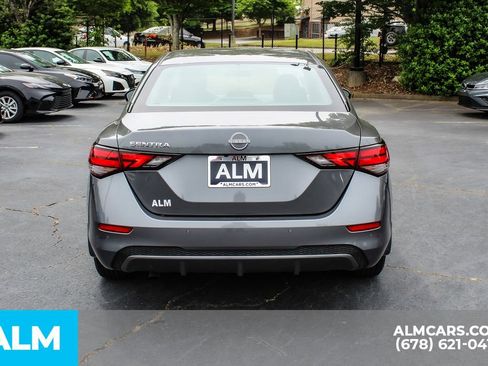 Used 2025 Nissan Sentra S FWD image 11