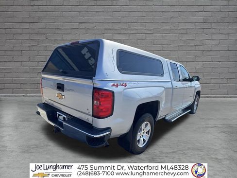 Used 2018 Chevrolet Silverado 1500 LT w/ All Star Edition AWD/4WD image 3