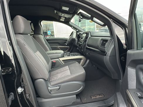 Certified 2024 Nissan Titan SV w/ SV Bronze Edition Package image 24