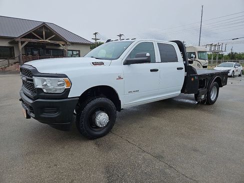 Used 2022 RAM 3500 Tradesman AWD/4WD image 2