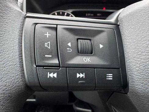 Certified 2025 Nissan Rogue S FWD image 16