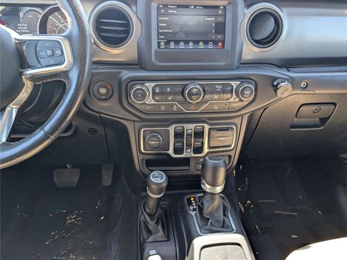 Used 2020 Jeep Gladiator Sport w/ Quick Order Package 24S image 17