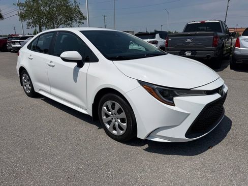 Used 2022 Toyota Corolla LE FWD image 7