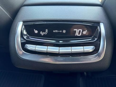Certified 2024 Cadillac XT6 Sport w/ Technology Package AWD/4WD image 21