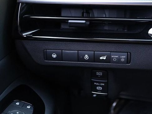 Certified 2025 Nissan Murano SL AWD/4WD image 22