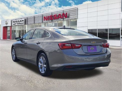 Used 2025 Chevrolet Malibu LT image 4