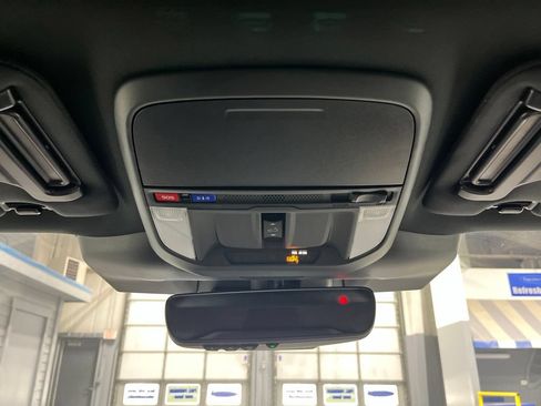 Used 2026 Subaru Forester Premium AWD/4WD image 28