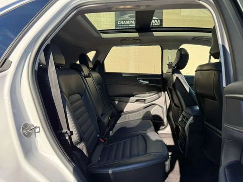 Used 2016 Ford Edge SEL w/ Equipment Group 201A AWD/4WD image 17