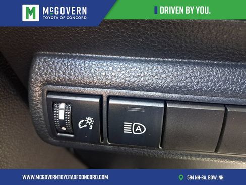 Used 2023 Toyota Corolla LE FWD image 27