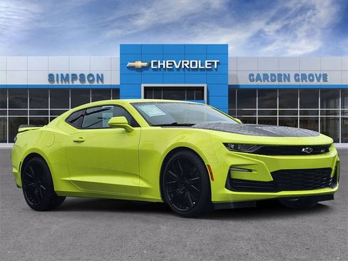 Used 2021 Chevrolet Camaro SS image 1
