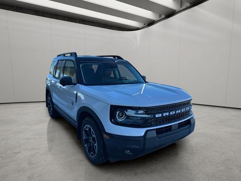New 2025 Ford Bronco Sport Outer Banks w/ Outer Banks Tech Package+ AWD/4WD image 7