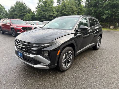 Certified 2025 Hyundai Tucson SEL AWD/4WD image 1