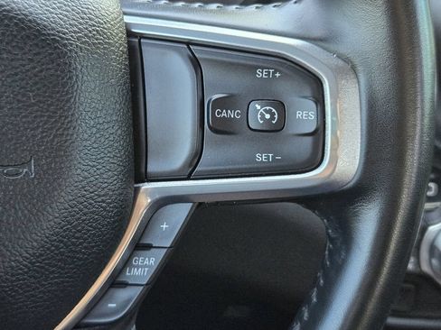 Used 2023 RAM 1500 Laramie AWD/4WD image 28