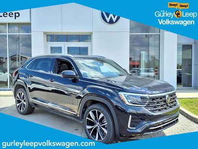 New 2026 Volkswagen Atlas Cross Sport SEL Premium R-Line