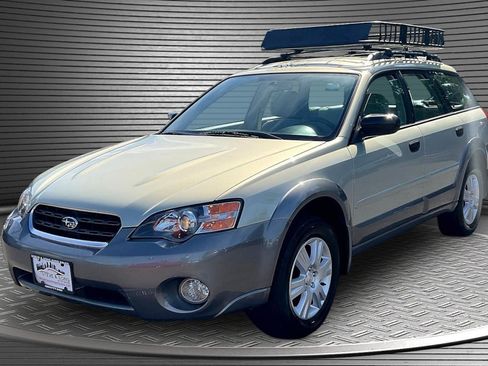 Used 2005 Subaru Outback 2.5i AWD/4WD image 3