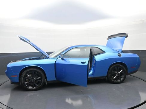 Used 2023 Dodge Challenger SXT w/ Blacktop Package AWD/4WD image 38