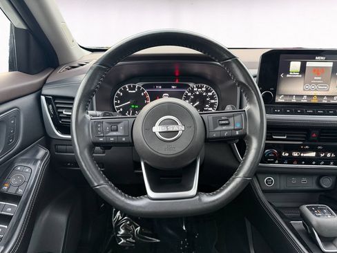 Used 2023 Nissan Rogue SL w/ SL Premium Package AWD/4WD image 12