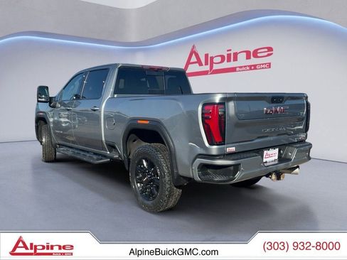 Used 2024 GMC Sierra 2500 AT4 w/ AT4 Preferred Package AWD/4WD image 3